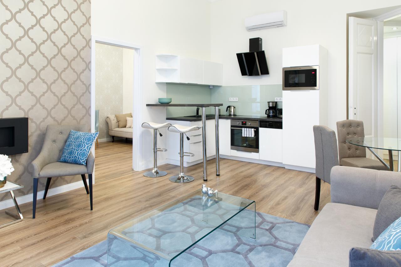 Julia Superior Apartment In The City Center. Budapest Exteriör bild